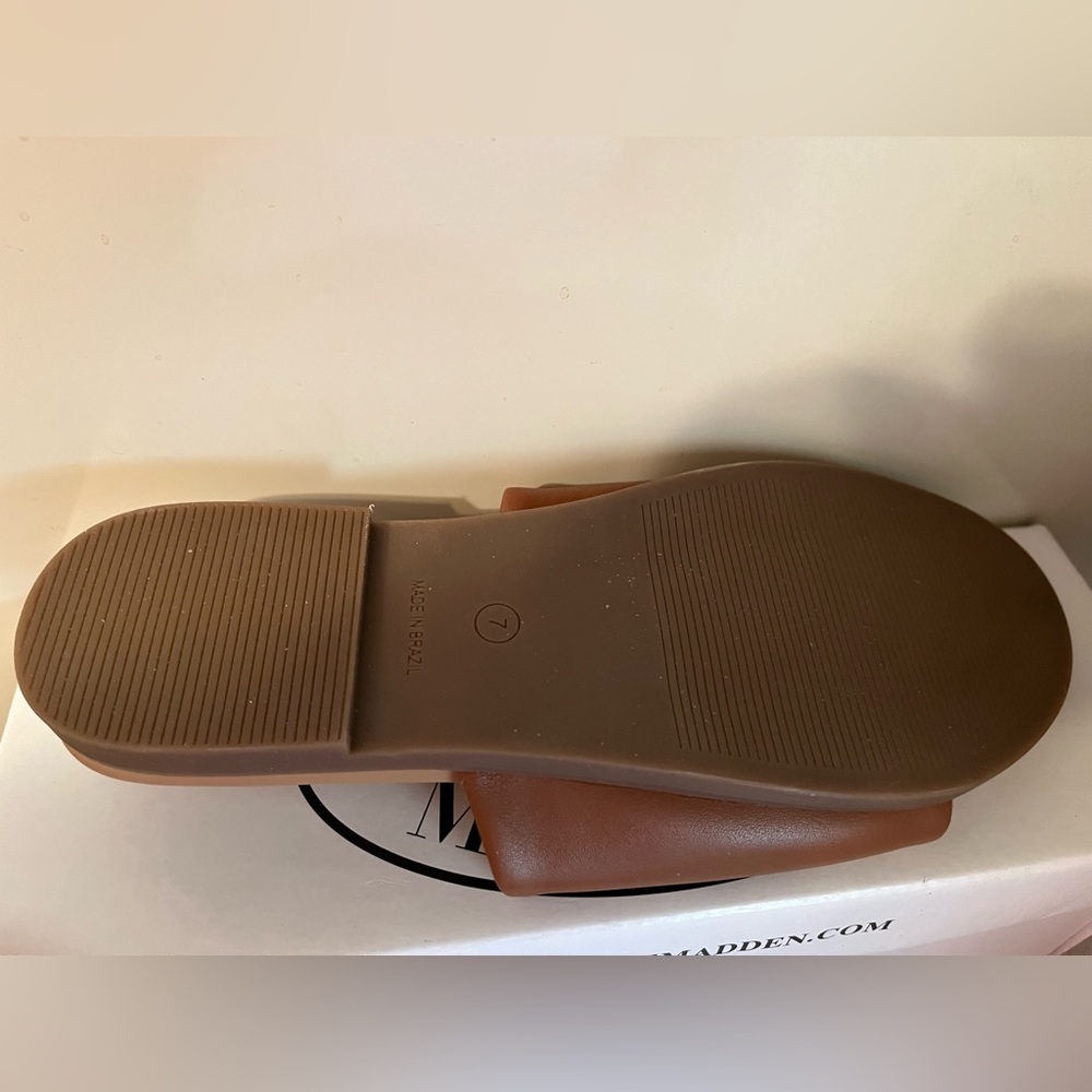 Steve Madden TAN Leather Sandals/Slip ons 7, EU 37.5 - Picture 4 of 8